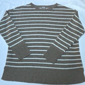 Chicos Size 2 or xl tan and white stripe sweater so cozy